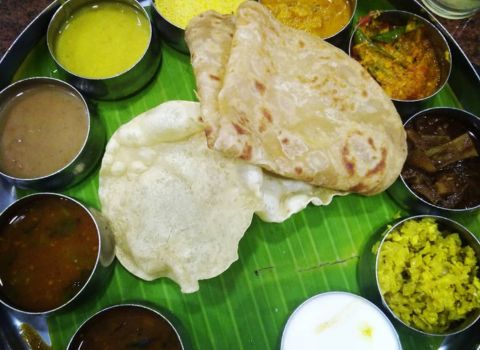 Brindhavan Vegetarian Restaurant Vennala veg meals thali with chapathi