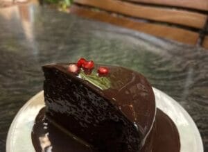 Kashi Art Café, Fort Kochi famous chocolate cake