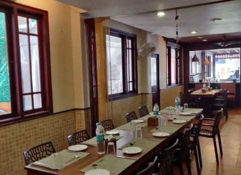 Rasoi Fort Kochi indoor seating
