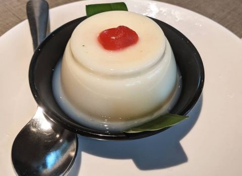 Paragon – Lulu Mall, Kochi elaneer pudding dessert