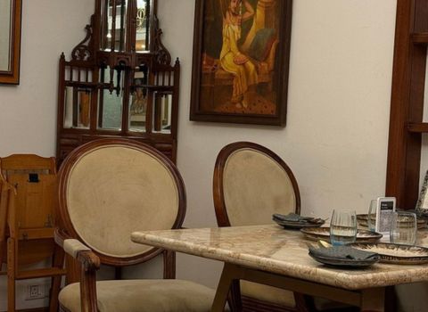 Restaurant Chef Pillai Le Méridien Kochi seating