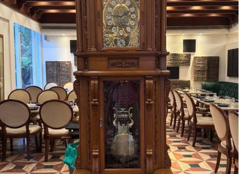 Restaurant Chef Pillai Le Méridien Kochi Inside View