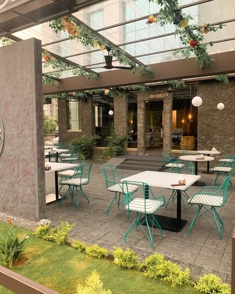 District-7-Encore-Kadavanthra-3