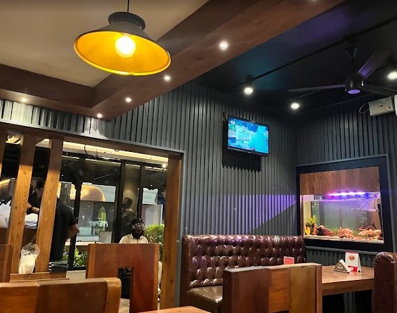 The-Salt-Restaurant-Panampilly-Nagar-interior