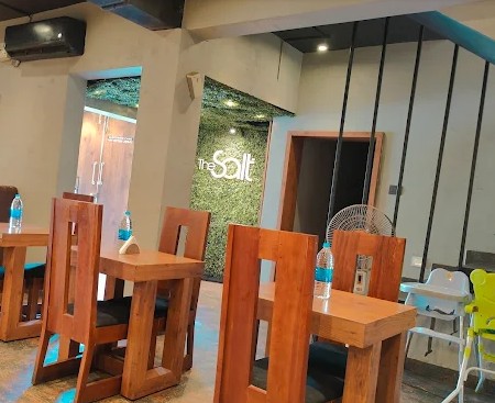 The-Salt-Restaurant-Panampilly-Nagar-seating