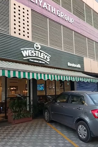 Westleys-Resto Cafe-Mamangalam-front-view-2