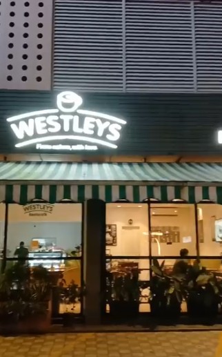 Westleys-Resto Cafe-Mamangalam-front-view