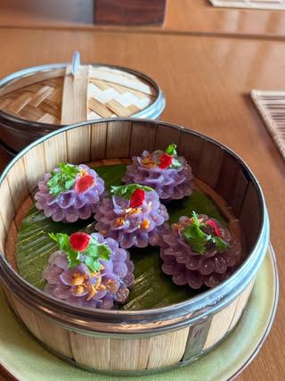 kanom-chaw-maung-gai