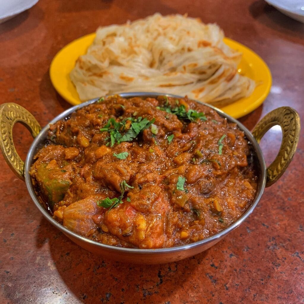 porotta and kadai chicken from hotel rahmath kozhikode