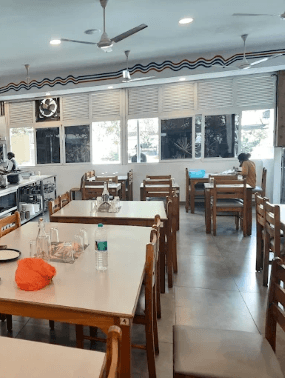 Ponjikkara Cozinha dining area