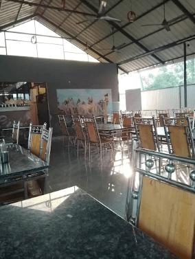 Arabikkadal Seafood Restaurant dining view