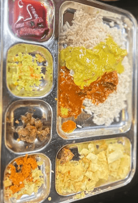 machli restaurant kaloor meals thali